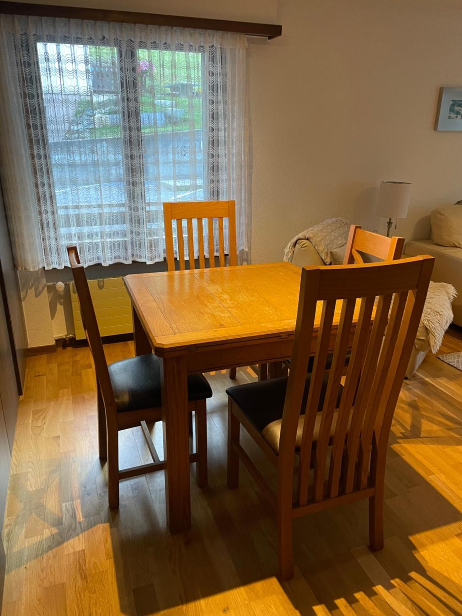 Modern Taesch Apartment With Free Parking Esterno foto